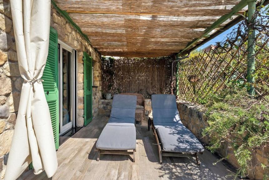 La Rocca Maison De Charme 모네글리아 외부 사진