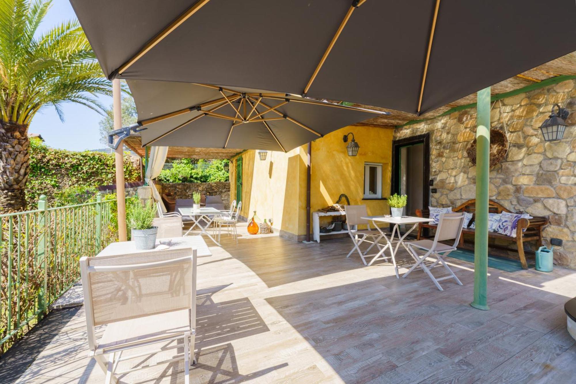 La Rocca Maison De Charme 모네글리아 외부 사진