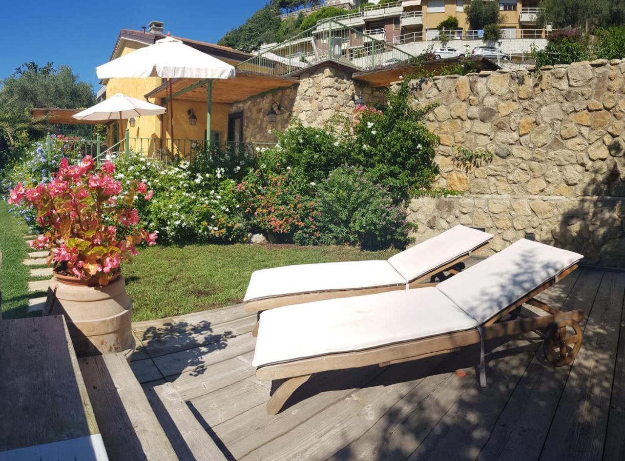 La Rocca Maison De Charme 모네글리아 외부 사진